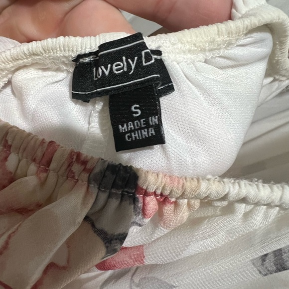 Lovely Day White and Pink Floral Maxi Dress - Picture 3 of 3